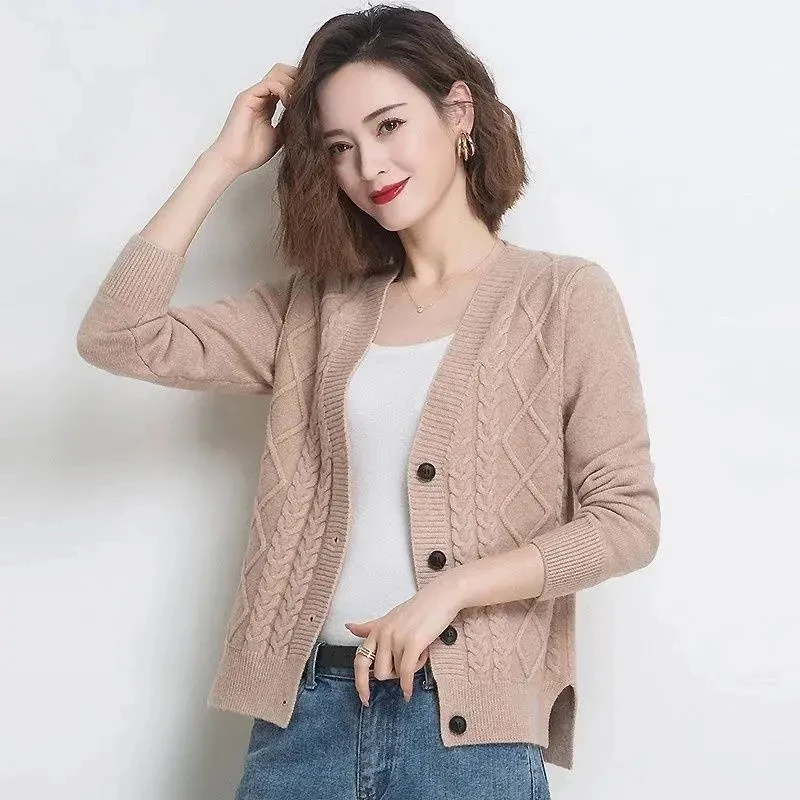 

Women's Cardigan Short Sweater Coat New Spring Autumn Solid Loose Knitted Sweater Ladies Single-breasted Sweater Jacket Y534