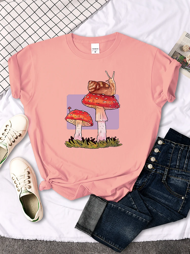 

Хлопковая стильная женская футболка Cottagecore с улиткой и грибами, Спортивная повседневная футболка, летняя спортивная Корейская одежда, дыша...