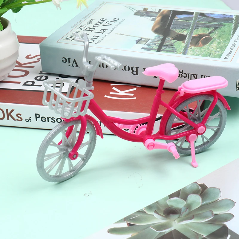 1pcs Mixed Style Doll Accessories Pink Green Bicycle Bike Outdoor Sports Toy For Dollhouse Kids Toys Set Random Color |