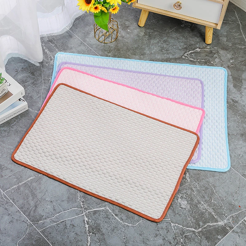 

Pet Dog Cooling Mat Summer Sofa Bed Cushion Cat Nest Dog Kennel Ice Cushion Washable Soft Puppy Sleeping Pad Pet Supply Accessor