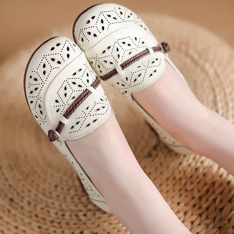 high quality flat shoes women's leather moccasins woman hollow out flats summer ballet flats mom breathable shoe ladies flats