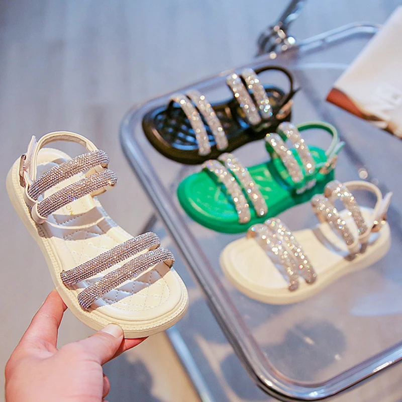 

Rhinestone Children Sandals Summer Bling Beach Girls Princess Shoes Soft Bottom Non Slip Party Designer Kids Fashion Sandals