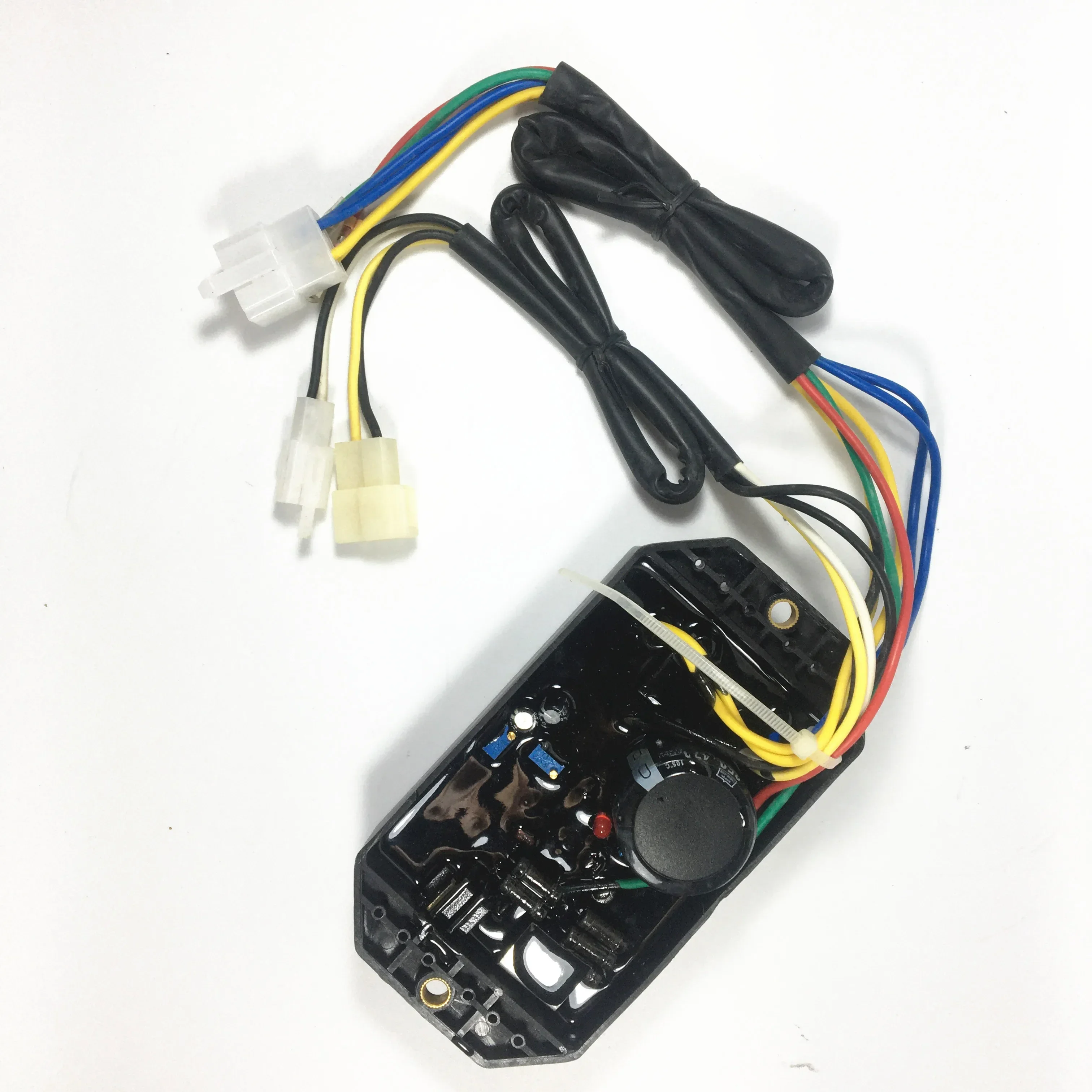 

KDE6500T KDE6700T KDE3500T KI-DAVR-50S 50s KIPOR Генератор AVR Автоматический регулятор напряжения Однофазный стабилизатор напряжения 10 проводов