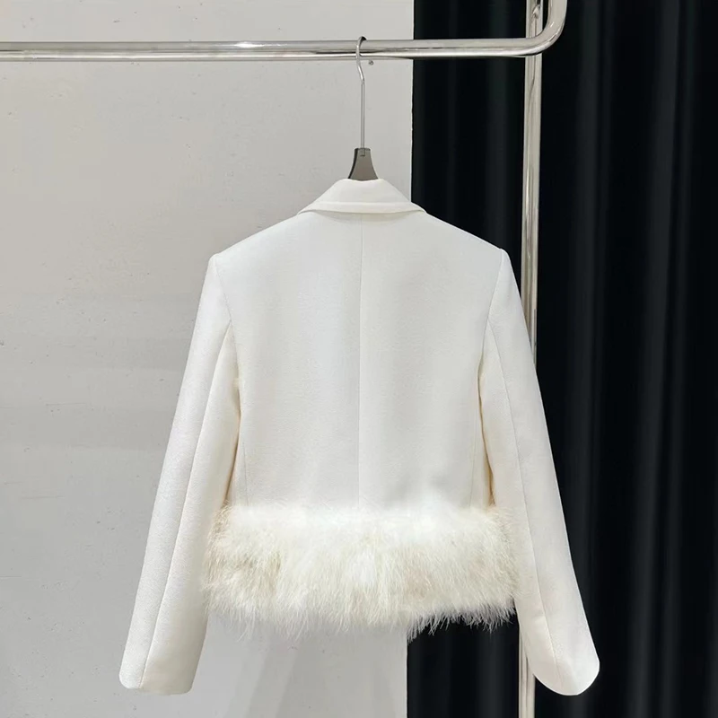 Женский однобортный пиджак короткий костюм в стиле пэчворк из твида с перьями