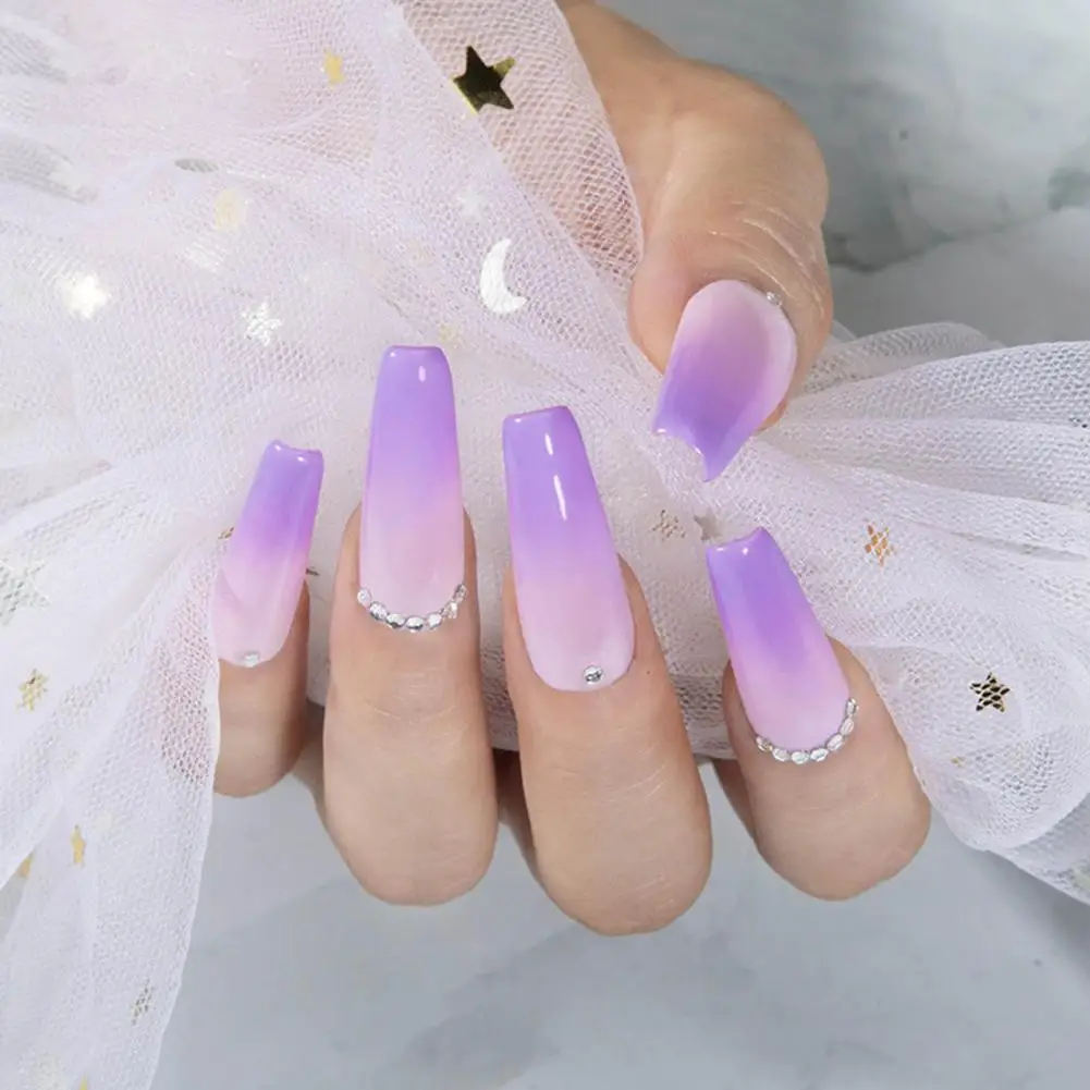 

Pigmented 7ml Delicate Manicure Nails Art Soak Off UV Color Gel Natural Nail Color Polish Quick Drying for Female