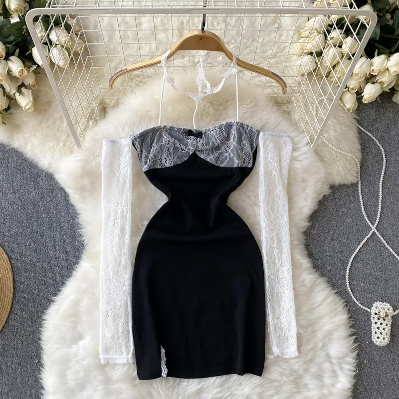 

Sexy French Lace a Shoulder Splicing Slim Thin Hanging Neck Straps Package Hip Pure Desire Wind Dress