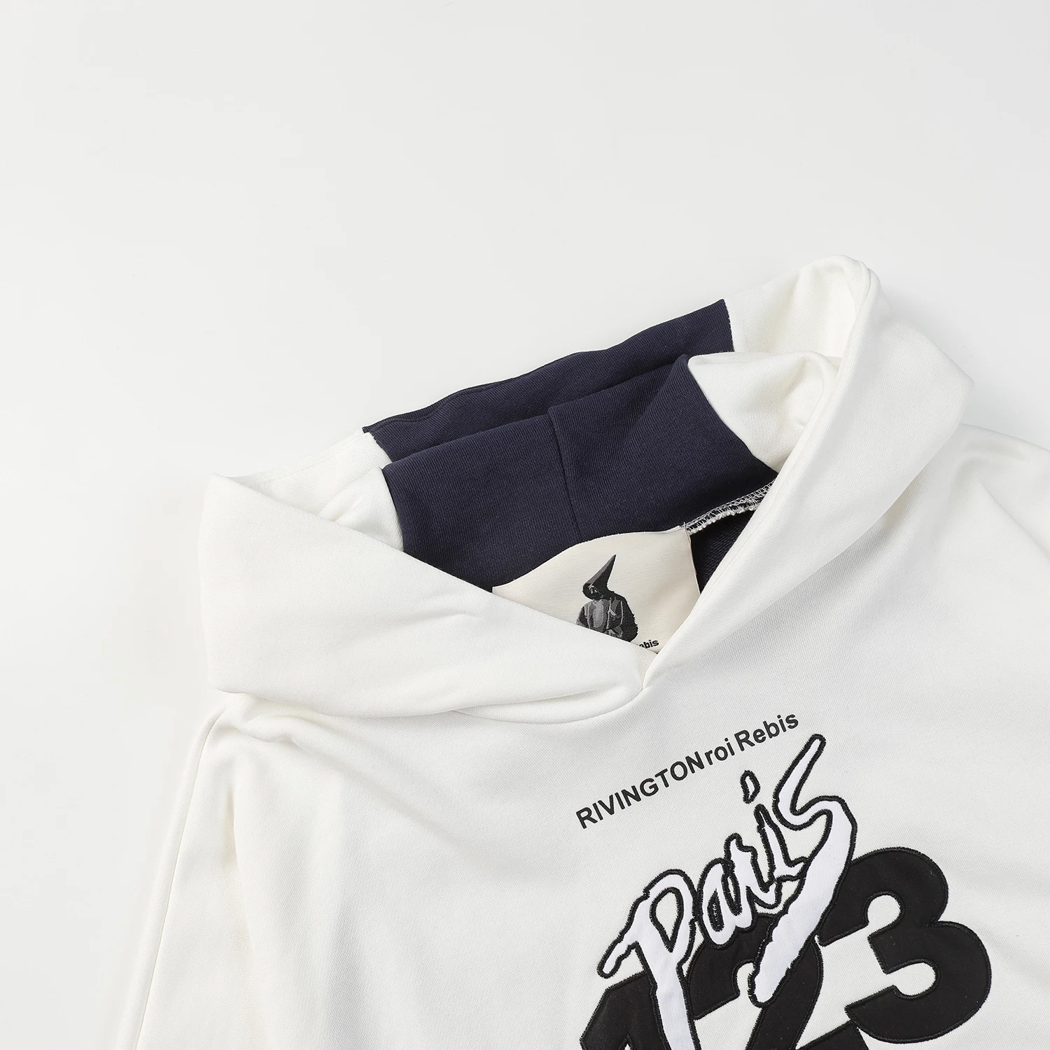 Толстовка в стиле пэчворк с длинным рукавом и капюшоном