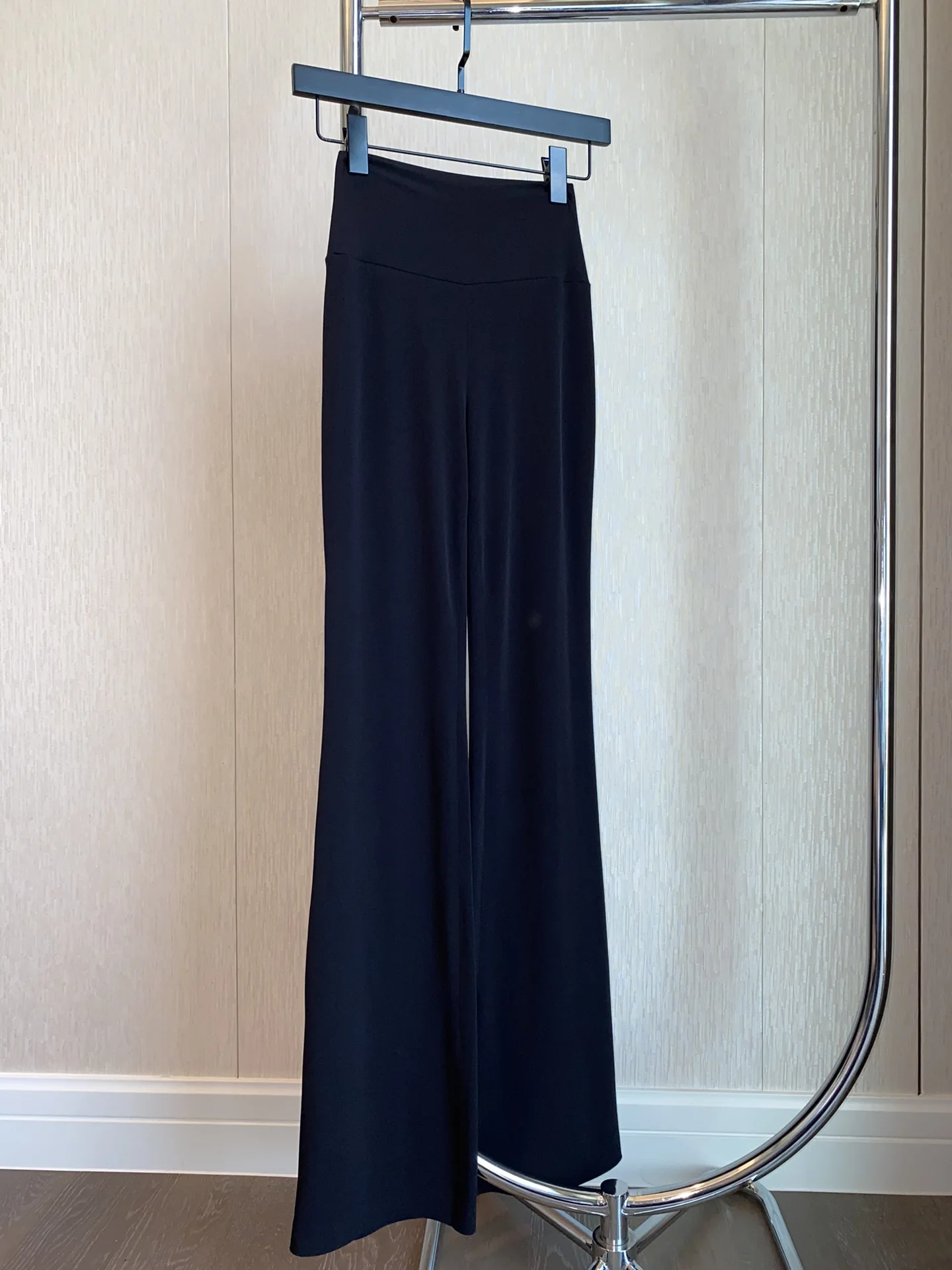 

Spring and summer new chopsticks leg God pants fat or thin wrap is very good high waist buttock lifting effect