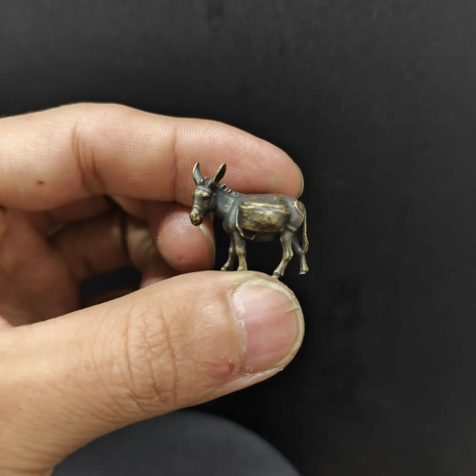 

Миниатюра Хуатуо из меди