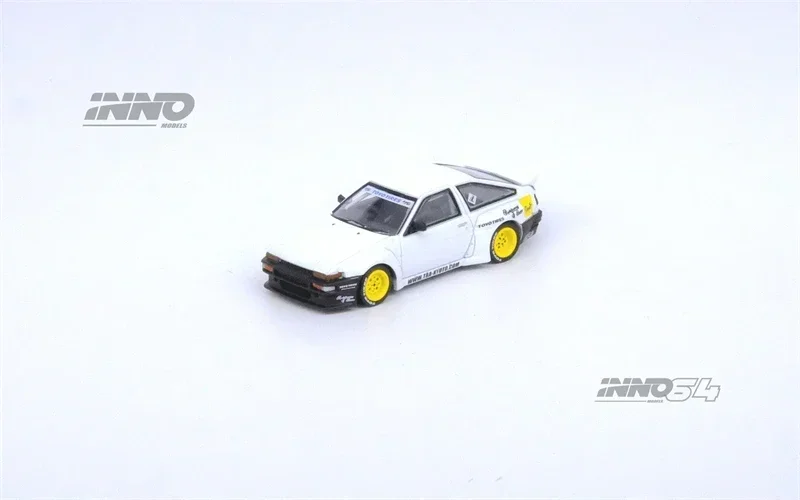 INNO 1:64 COROLLA TRUENO AE86 PANDEM ROCKET BUNNY Литая под давлением модель автомобиля