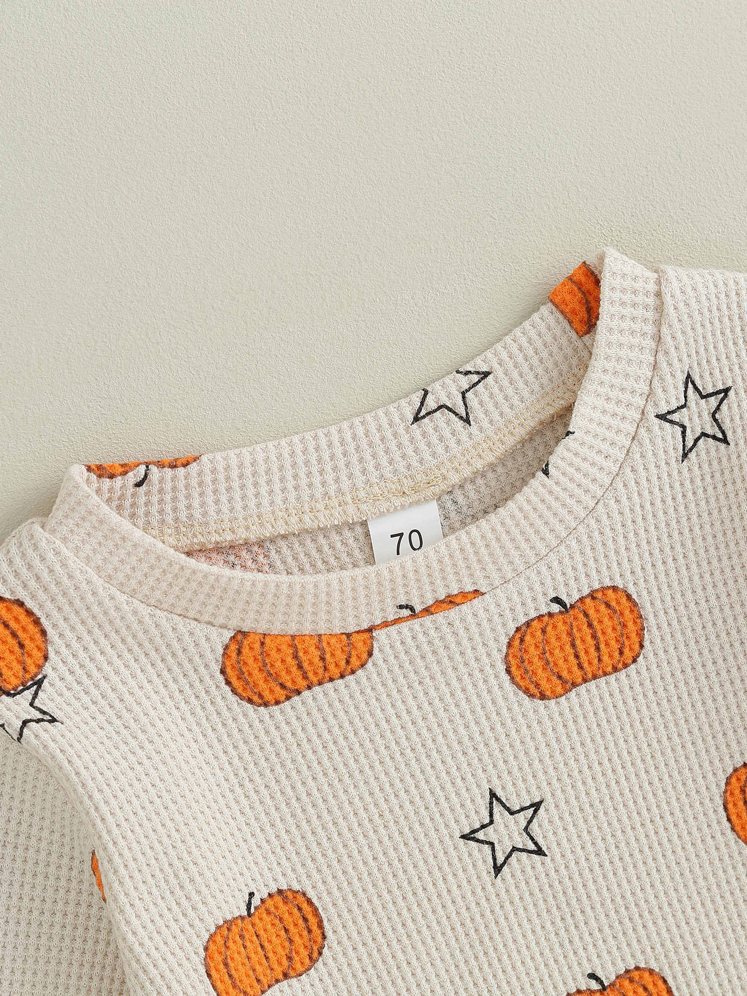 

Baby 2Pcs Halloween Costumes Set Adorable Crewneck Long Sleeve Pumpkin Star Print Sweatshirt Top with Pocket Pants - Perfect