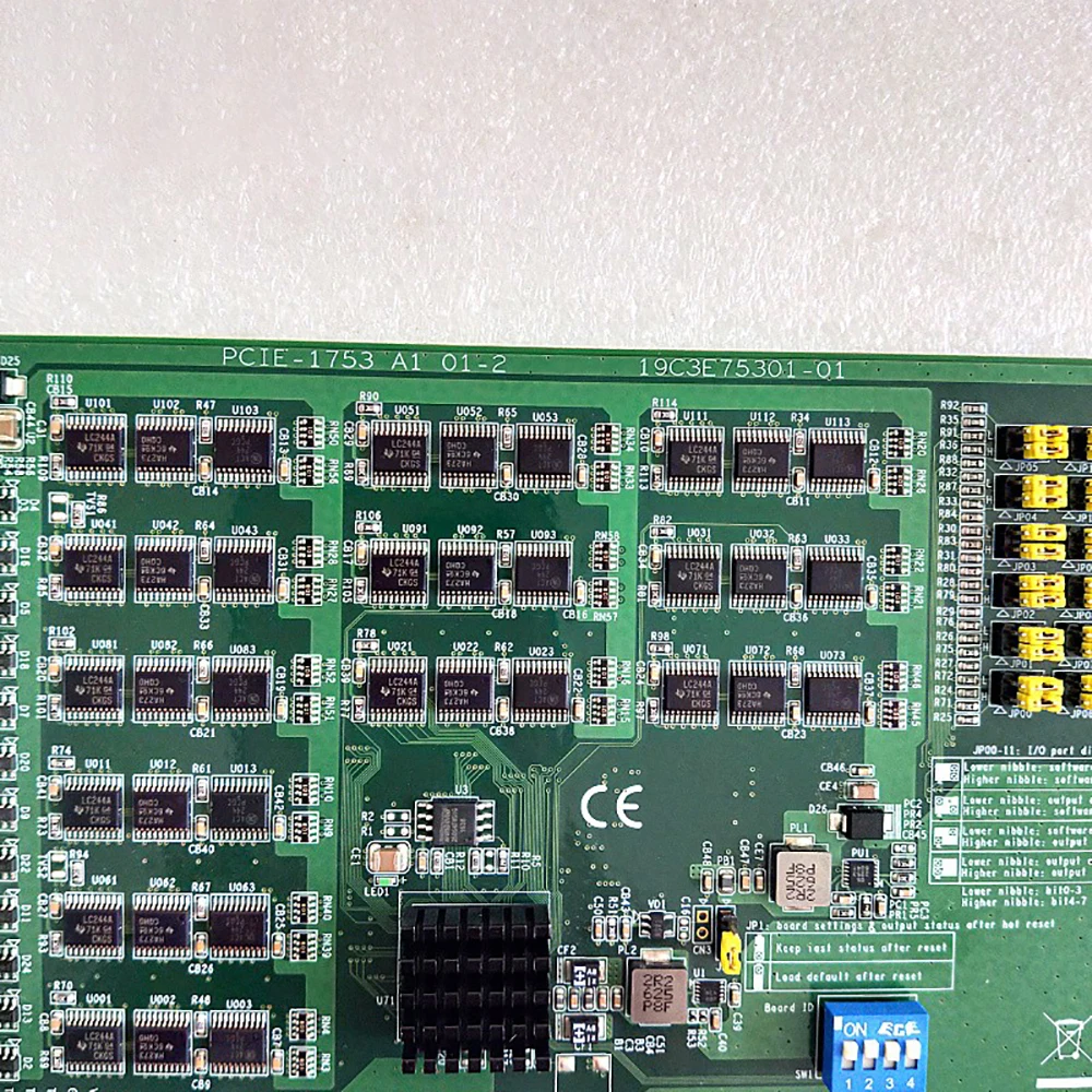 Фото Для Advantech 96-канальная карта захвата данных Digital Quantity I/0 Card PCIE-1753 A1 01-2 №1
