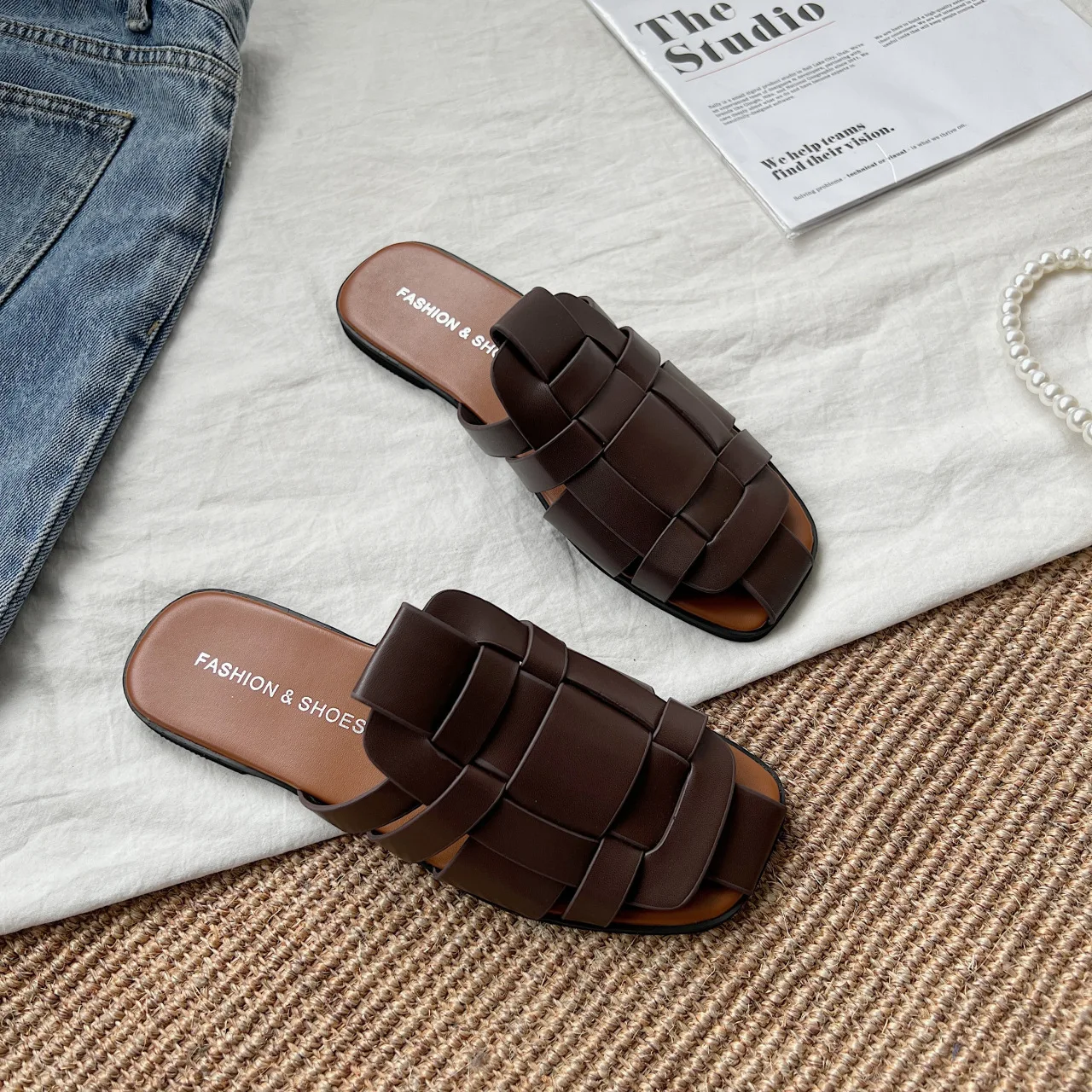 

Women Flats Slippers Fashion Rome Mules Shoes 2022 New Summer Dress Casual Soft Walking Slides Flip-flops Square Toe Women Shoes