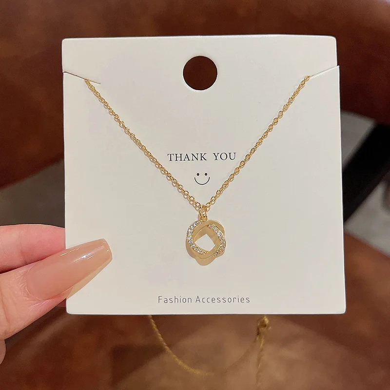 

Niche high-level design sense, winding exquisite diamond necklace, female ins trend, versatile temperament, net red, the same