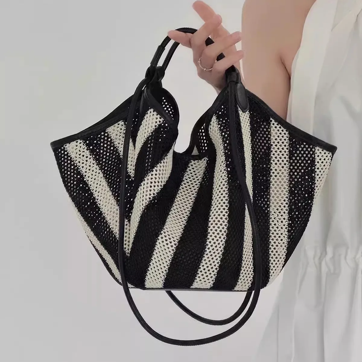 Пляжные женские плетеные сумочки богемные ажурные сумки через плечо для женщин