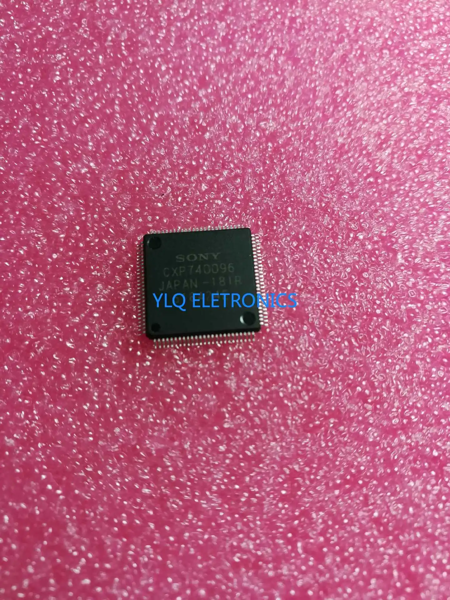 

Оригинальный новый чип интегрированной схемы CXP740096-181R