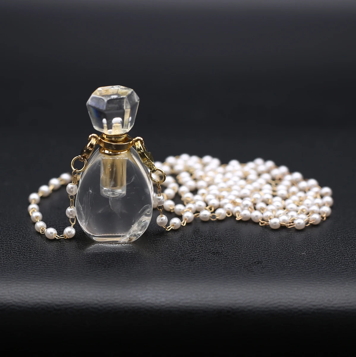 

Natural Semi-precious Stone White Crystal Clear Quartz Perfume Bottle Pendant with Chain Necklaces for Women Choker Jewelry Gift