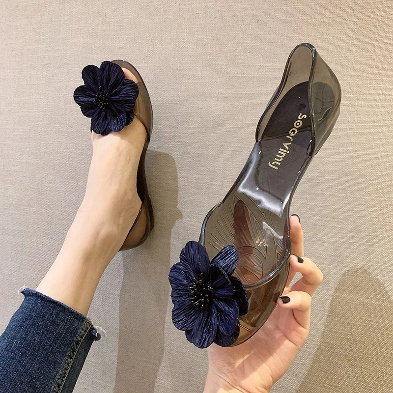 Ballet Flats Women Low Price Shoes With Flower PVC Jelly Sandals Summer 2023 Elegant Fashion Free Shipping Beach Ladies Slippers