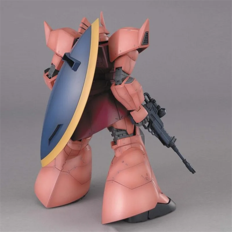 Фото Коллекционная модель-конструктор Bandai 1/100 MG MS-14S Char's Gelgoog Ver.2.0 Mobile Suit Gundam 0079 №4