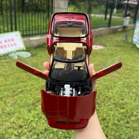 Модель Corvette C4 1986,  1:18#3