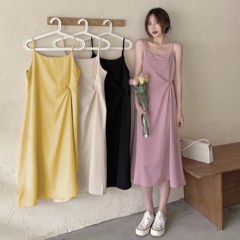 

Gentle Wind Halter Dress Summer Women 2023 New Chic Temperament Loose Halter Dress Thin Section Skirt