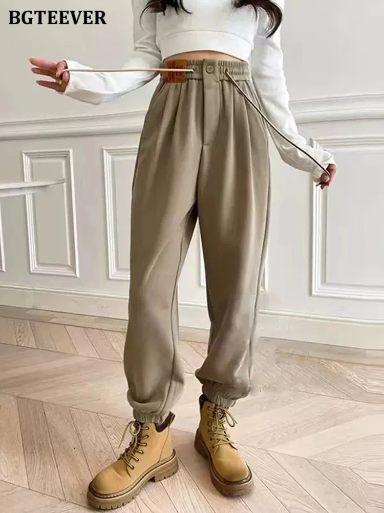 

Винтажные утепленные бархатные женские спортивные брюки BGTEEVER, зимние свободные эластичные однотонные брюки с высокой талией и кулиской дл...