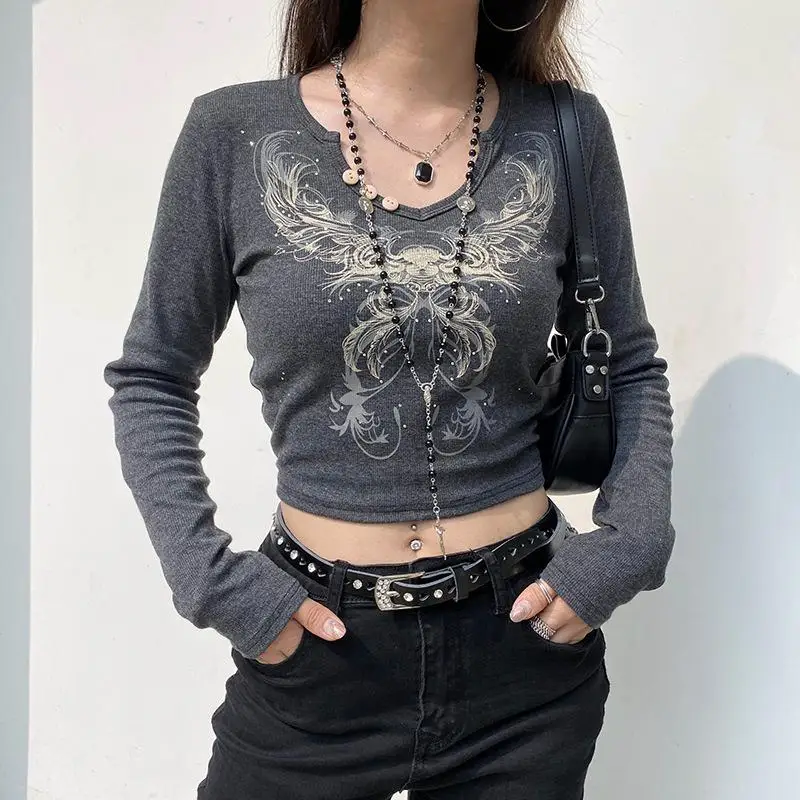 

Grunge T Shirts Harajuku Graphic Butterfly Print Tshirts Streetwear Dark Academia Tops Long Sleeve Top
