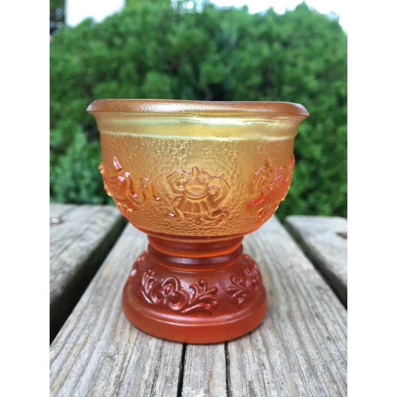 

Стакан для чистки кристаллов Тотем янтарного цвета 8