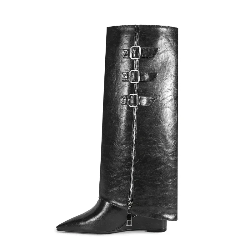 Женские зимние сапоги до колена на высоком каблуке с острым носком