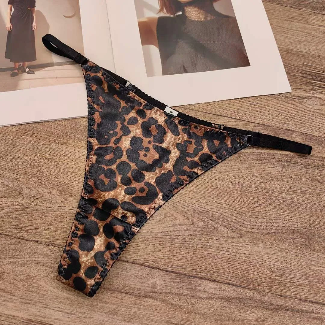 Женские стринги сексуальные атласные бесшовные трусики с леопардовым принтом
