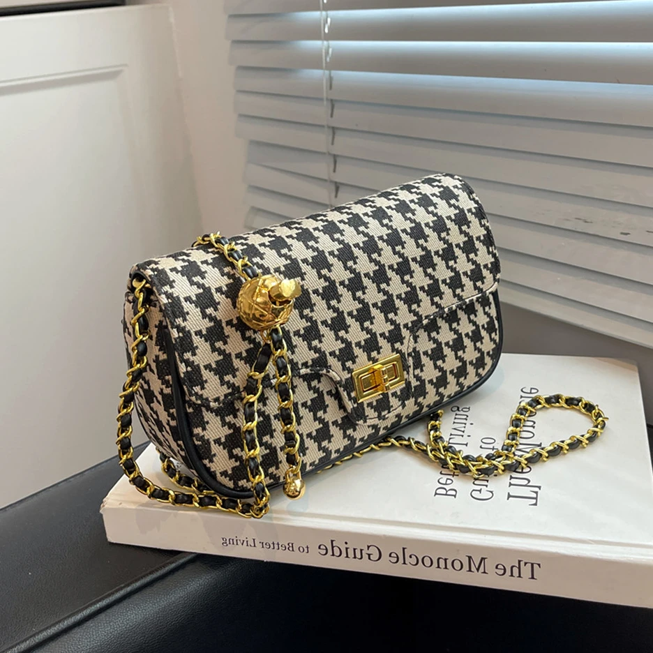 

Summer Houndstooth Pattern Fabric Chain Small Shoulder Crossbody Bags For Women New 2022 Trend Fashion Turn Lock Ladies Handbag