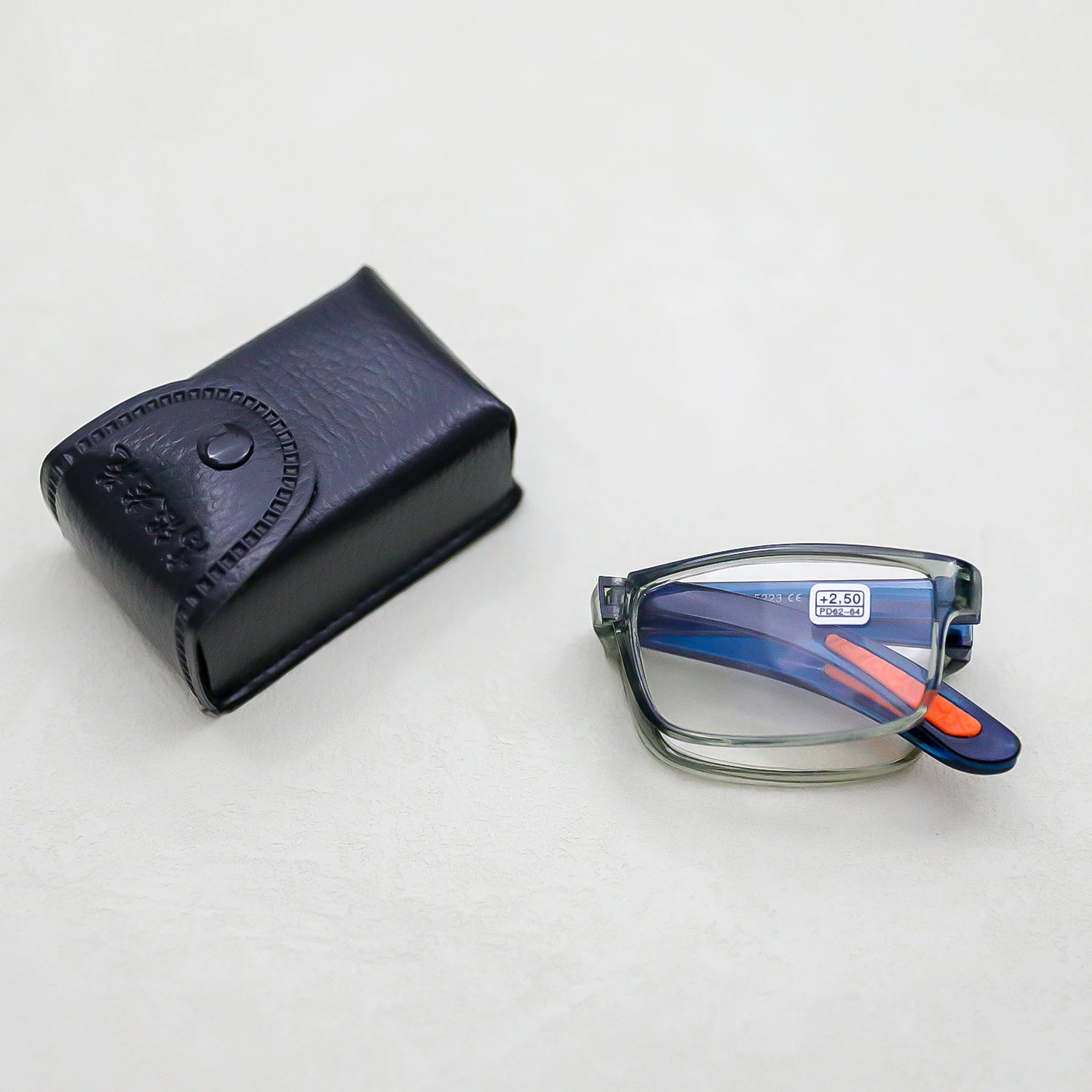 Складные очки для чтения мужчин и женщин классические удобные в ношении