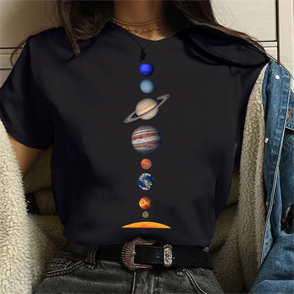 

Summer T-Shirts 2022 Women New Universe Planets Black T Shirt Femme Harajuku Print Tee Tops Aesthetic Clothing Lady T-Shirts