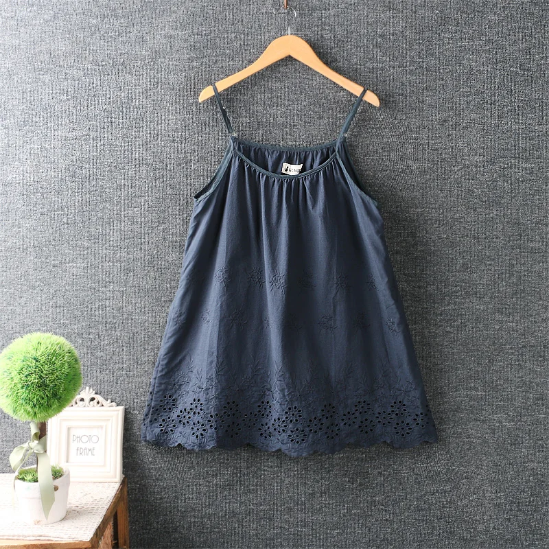 

2022 Japan Style Mori Girl Embroidered Base Vest Cotton Lace Loose Solid Color Sling Vest Women