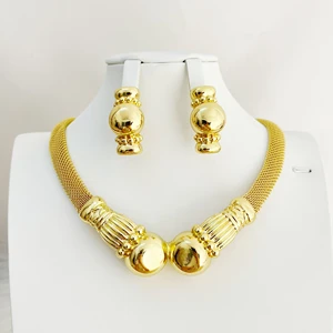 Gold Colour Plated Necklace Earring Set Beautiful Fashion Trend Sweet Romantic Party Wedding