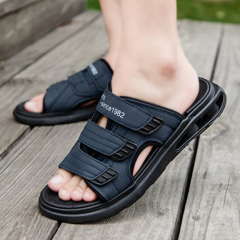 Free shipping men's summer slippers trend top quality outer wear non-slip deodorant outdoor beach sandals clogs