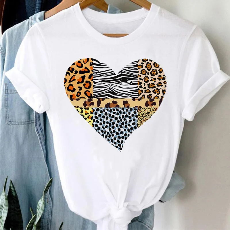 

Women T-shirts Aesthetic Cartoon Heart Kawaii Woman Cloth Korean Fashion 90s Clothes Lady Tees Tops Clothing Simple T-Shirt