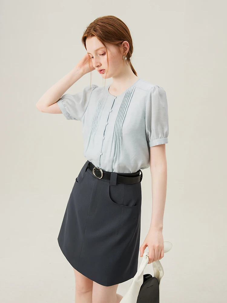 Блузка женская с коротким рукавом однобортная тонкая круглым вырезом