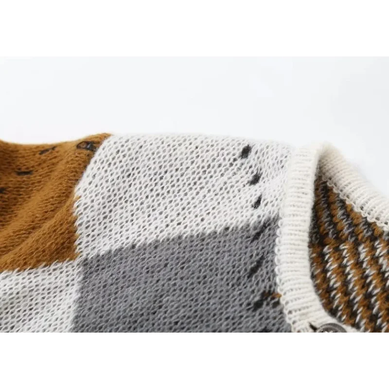 Женский однобортный вязаный кардиган