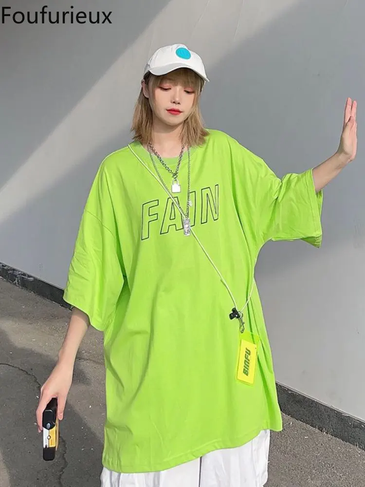 

Женская хлопковая Футболка с принтом, круглым вырезом и коротким рукавом