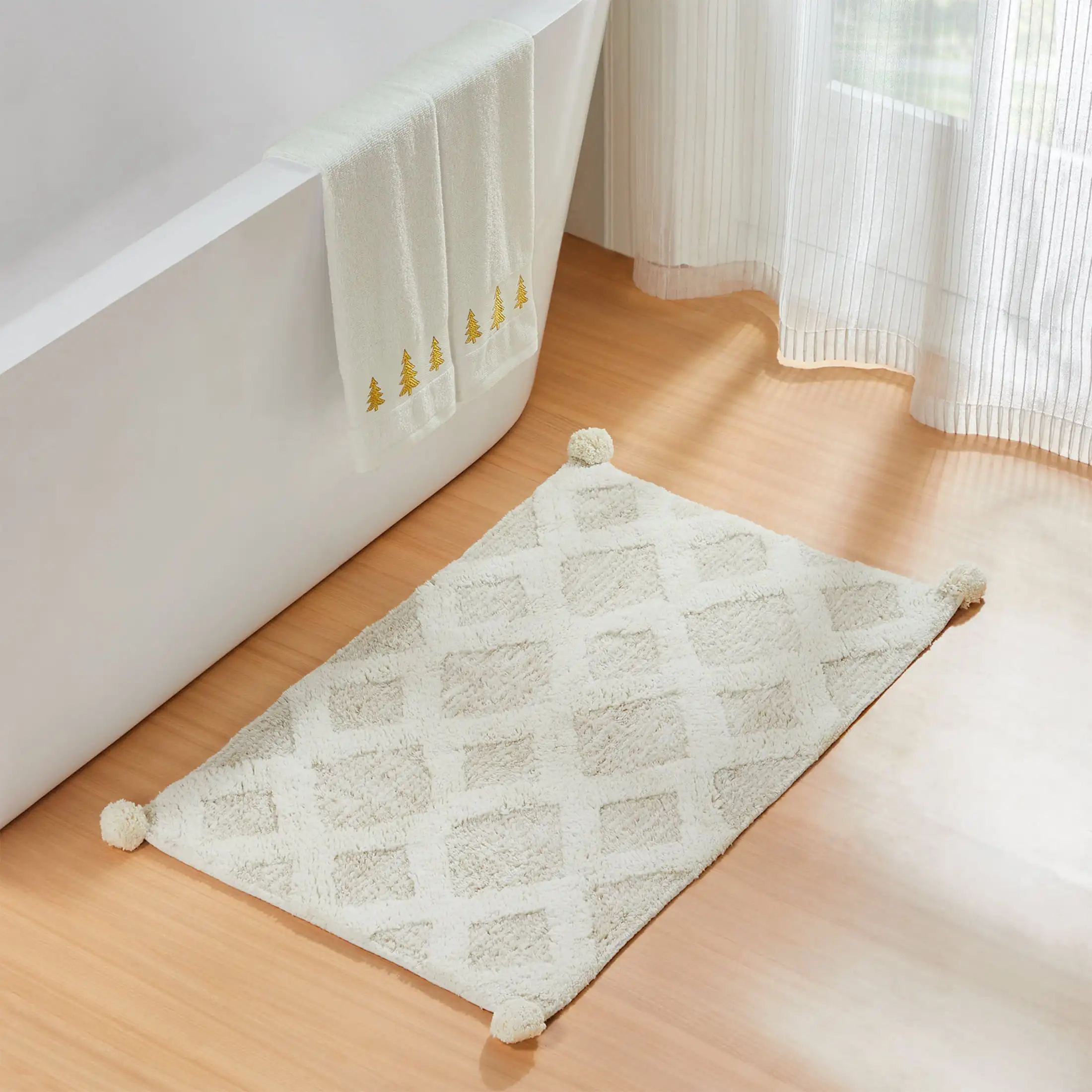 

3-Piece Cotton Geo Textured Tufted Bath Accessory Set, Cream Bathroom Accessory