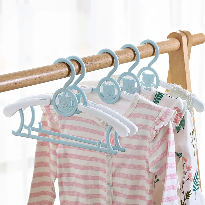 

Portable Children Clothes Hanger Toddler Baby Coat Plastic Hangers Hook Household For Kids Clothing Organizer Free Shipping