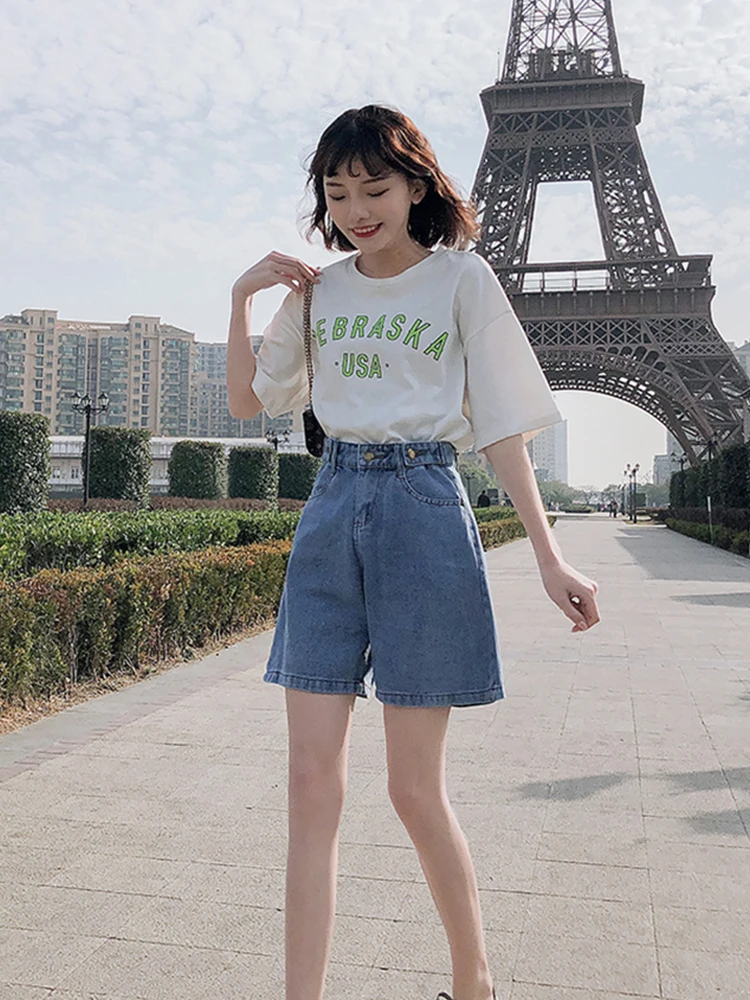 2022 New Summer Women Button Wigh Leg Jeans Shorts Casual Female High Waist Loose Fit Blue Denim Shorts