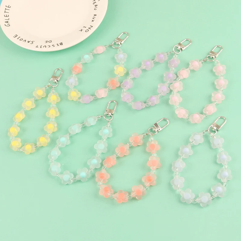 

Cute Candy Color Flower Beads Lanyards KeyChains for Women Keyring Car Keychain Bag Backpack Decor Case Pendent Graduate Gifts