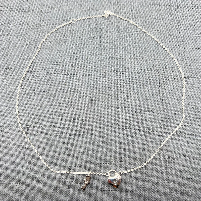 

Women's necklace, Spanish bear jewelry, 925 silver gift, postage free, stylish and trendy, high-quality, exquisite and romantic