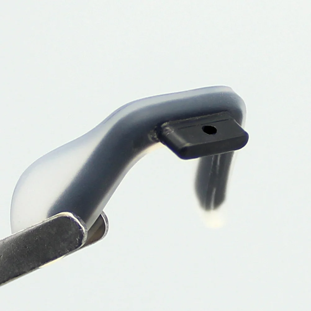 Рисунок 5 - пластиковые накладки для очков