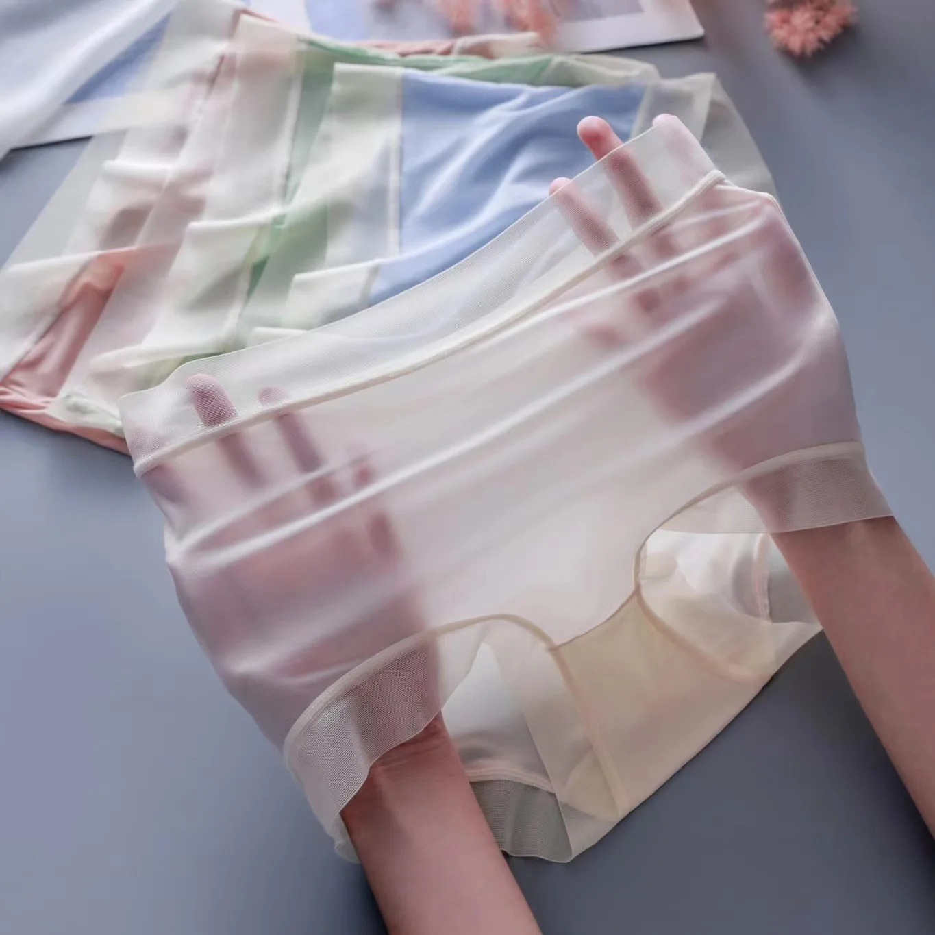 

6PCS/PACK Mask ice Silk Seamless Nude Sense of mid-Waist Summer Thin Transparent Shorts Plus Size Women's Panties