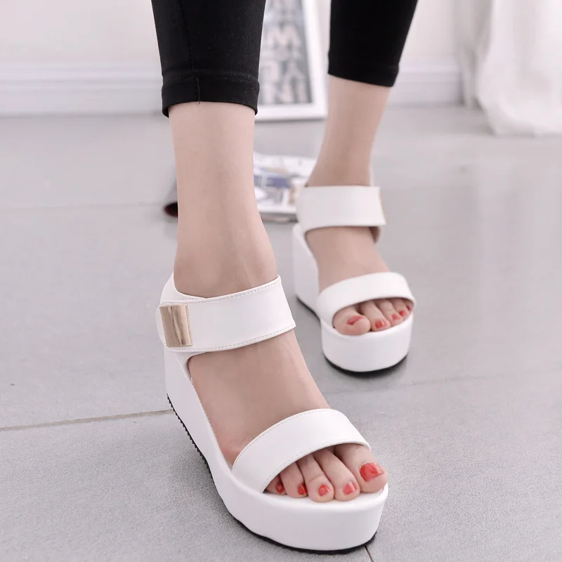 

Size 35-41 2022 Ladies Shoes Summer Women Sandals 2022 New Woman Wedges Platform Sandals Fashion Fish Mouth Sandals White Black