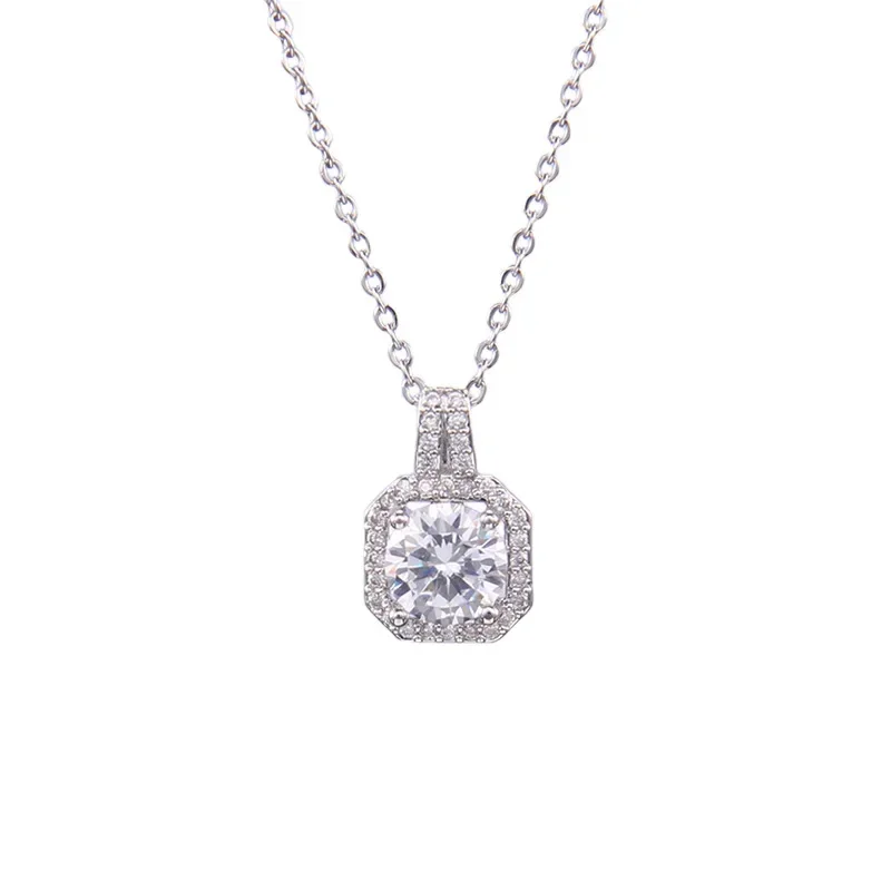 Ожерелье Halo с круглым кулоном-пасьянсом из искусственного бриллианта покрытием |