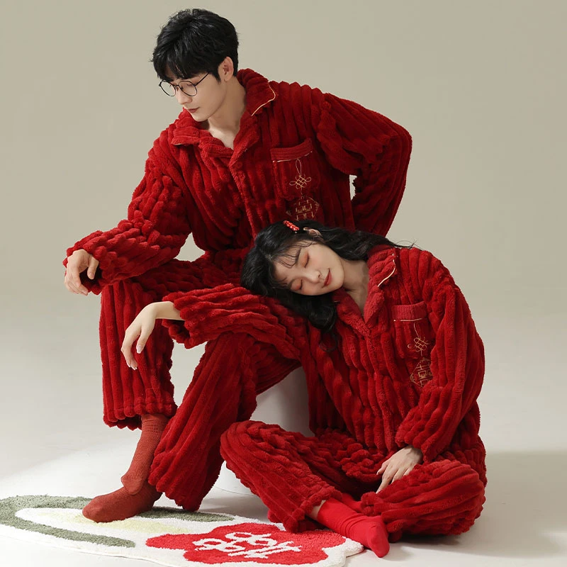 Christmas Pajamas For Couple Lucky Big Red Cardigan Buttons Men Women Winter Long Sleeve Flannel Sleepwear Sexy Women Homewear
